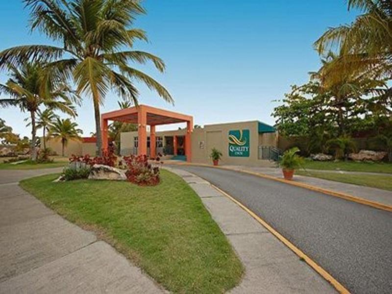 Quality Inn El Tuque ポンセ エクステリア 写真